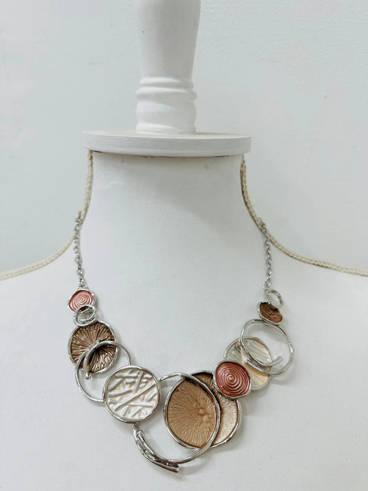 Neola Necklace - Beige - Image 4