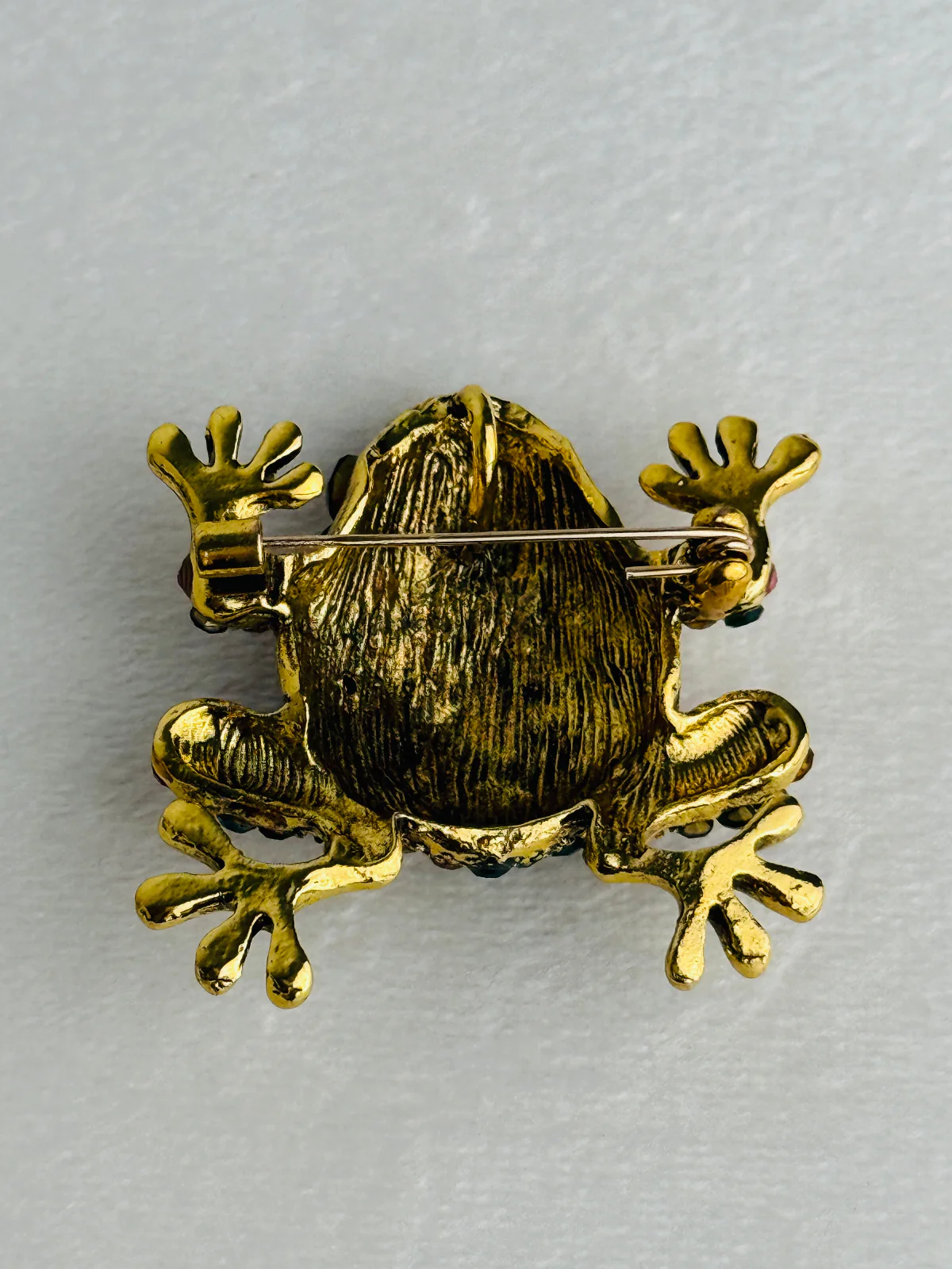 Frog Brooch - Image 3