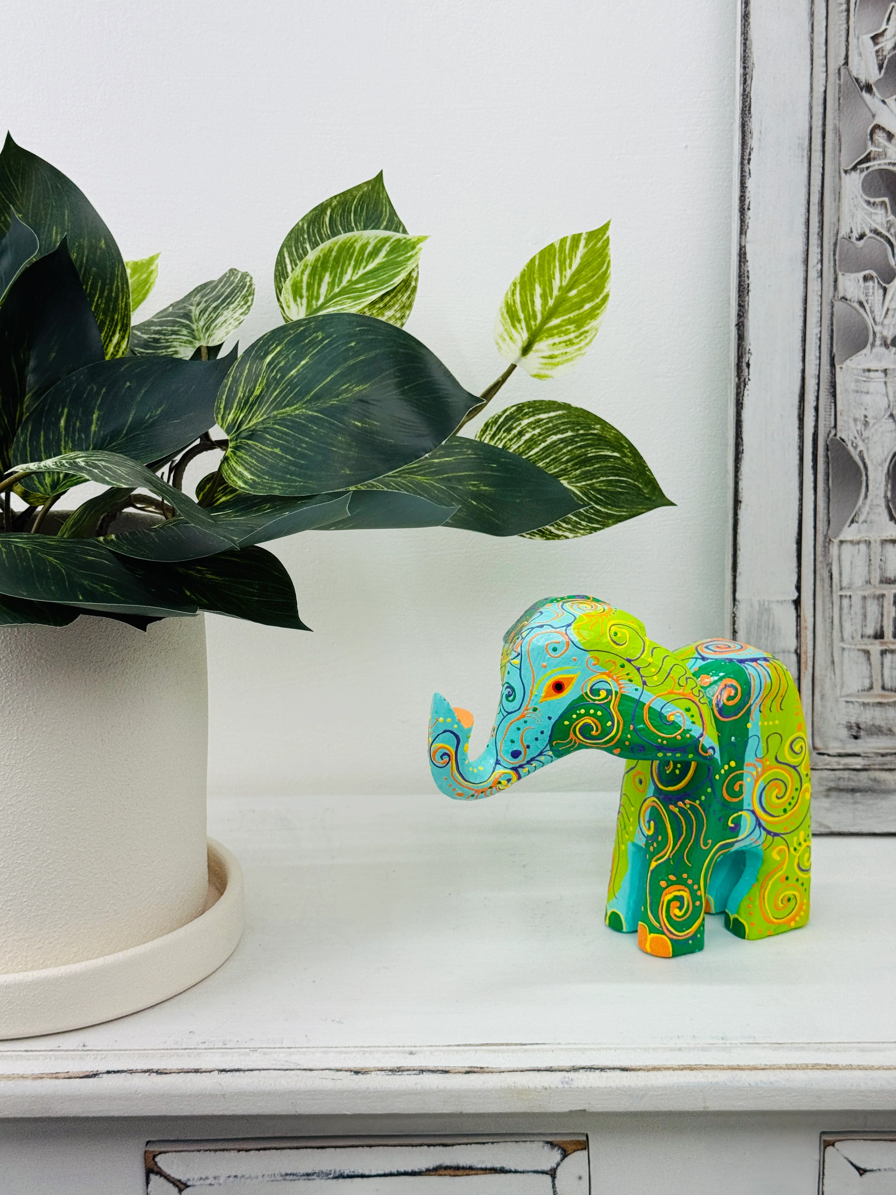 Crazy Elephant - Green - Image 2