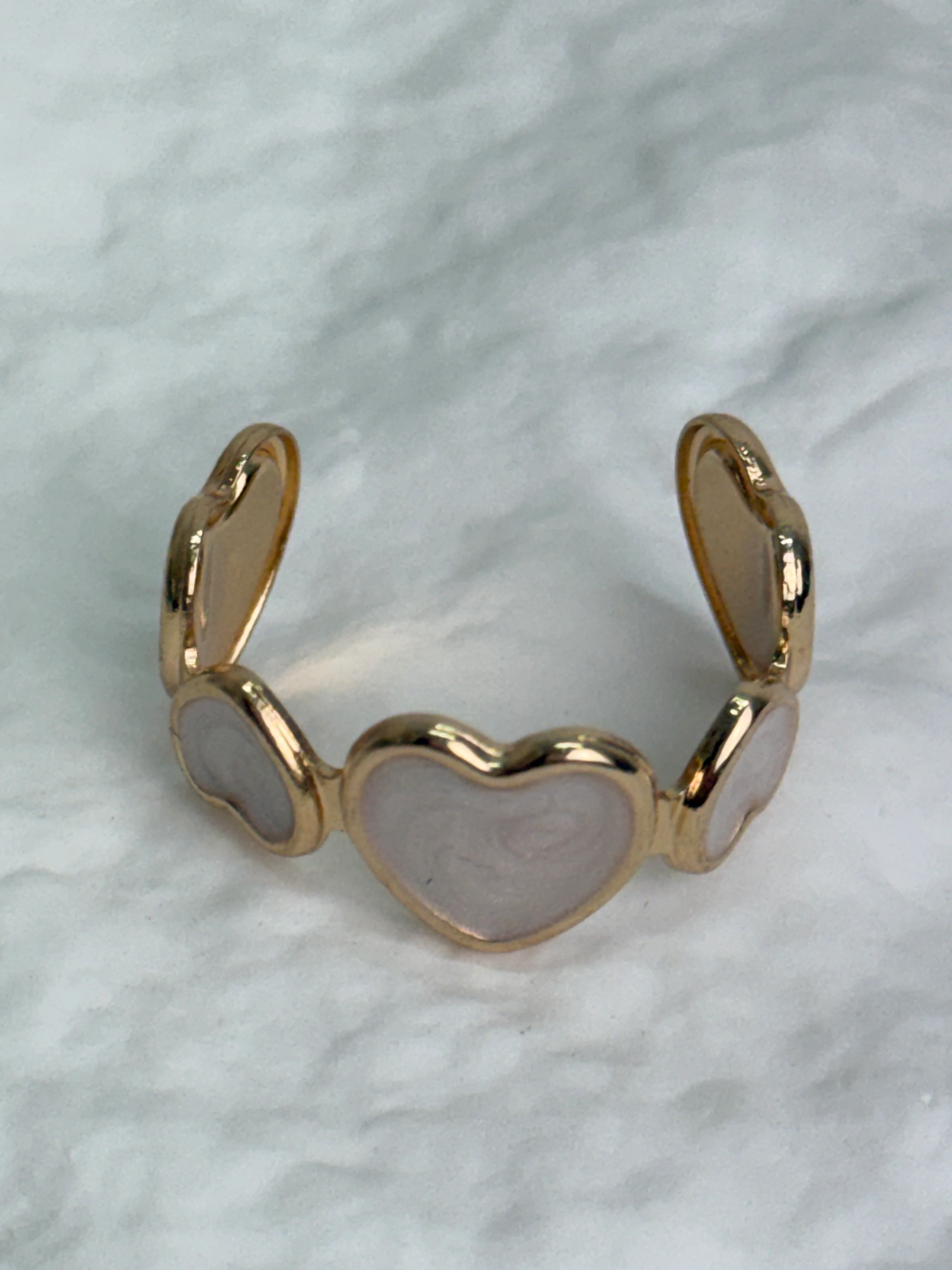 Heart Ring - Cream