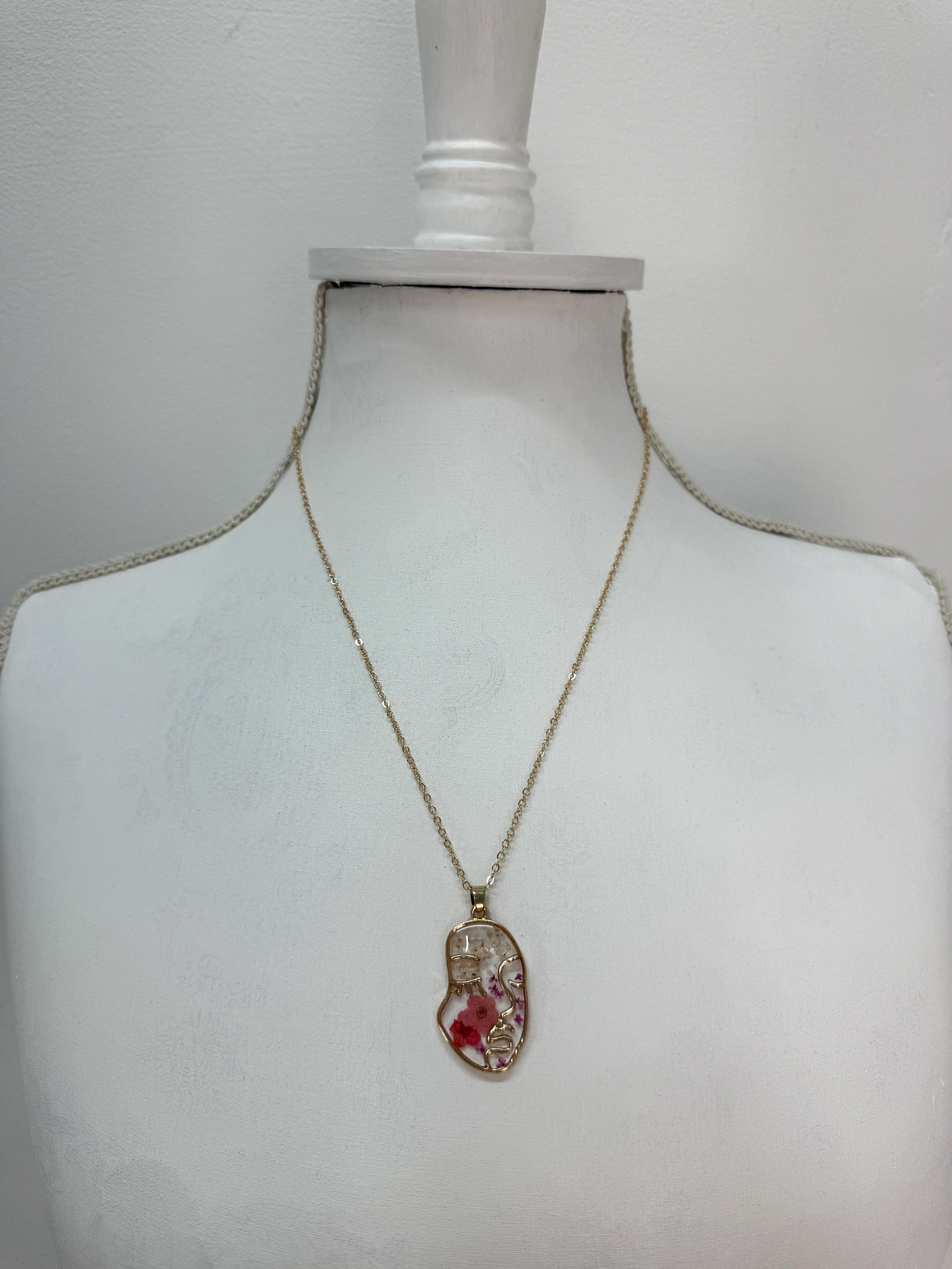 Kao Necklace - Image 4