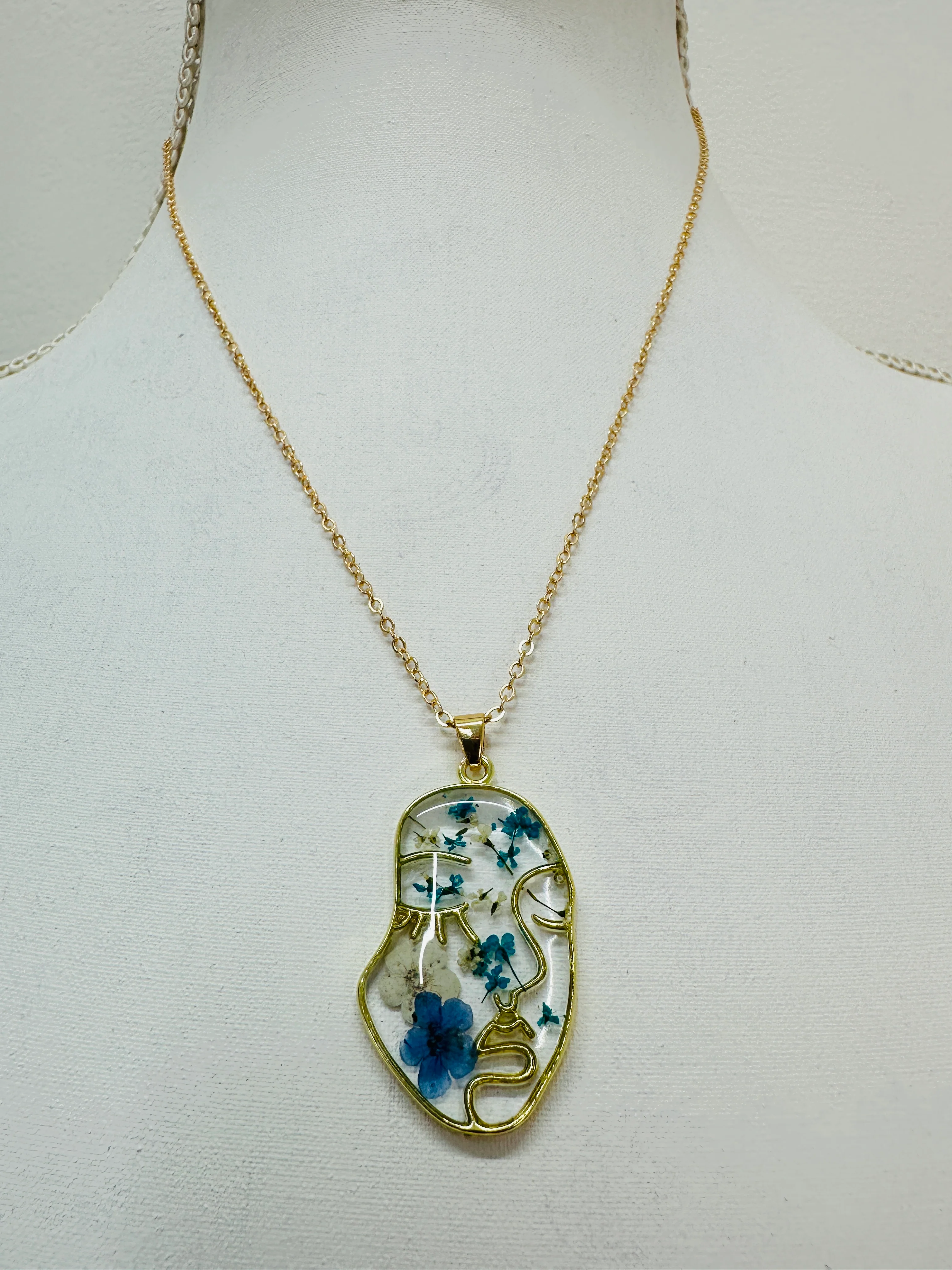 Kao Necklace - Turquoise - Image 4