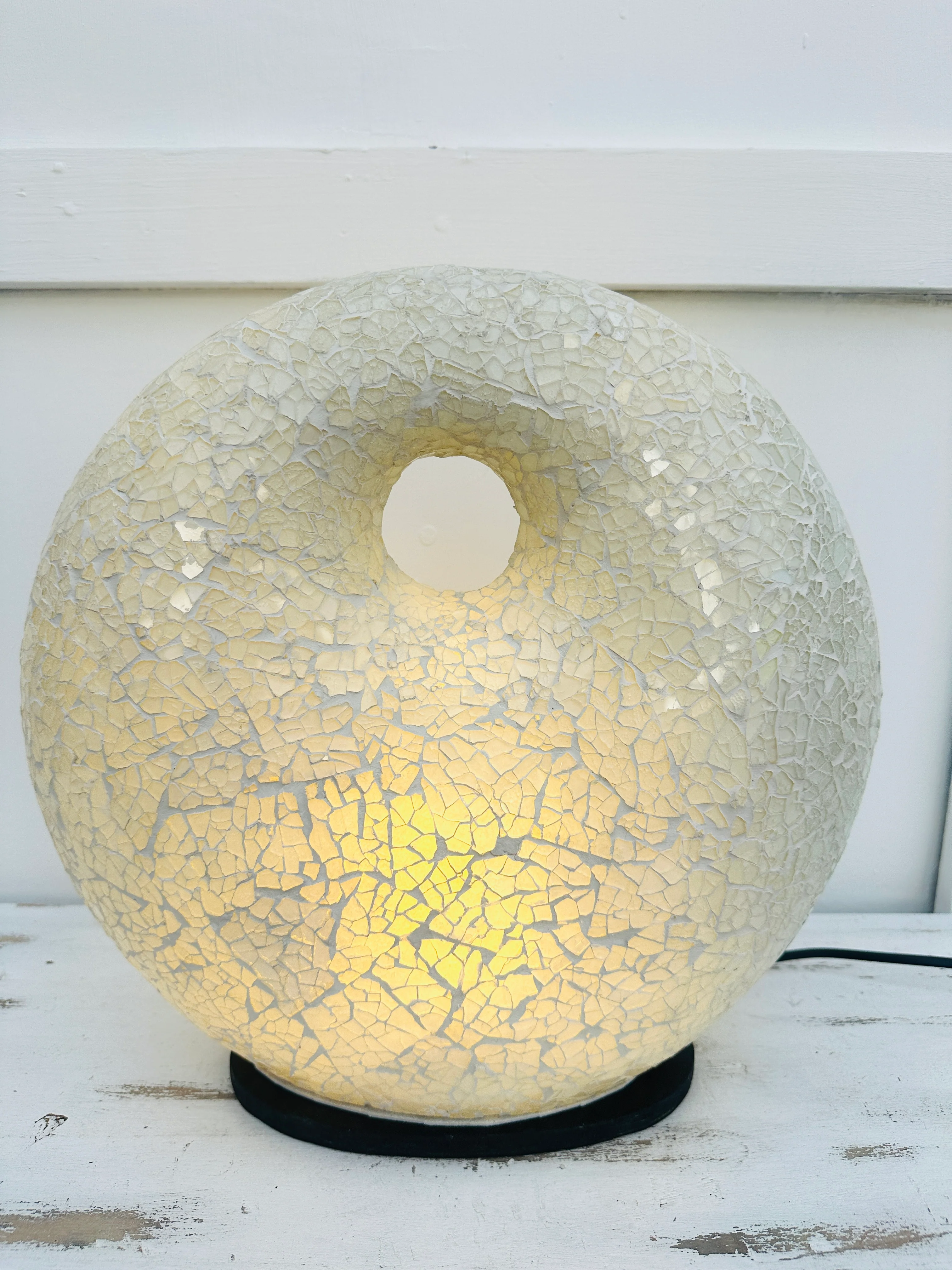 Mosaic Donut Lamp Medium - White - Image 4