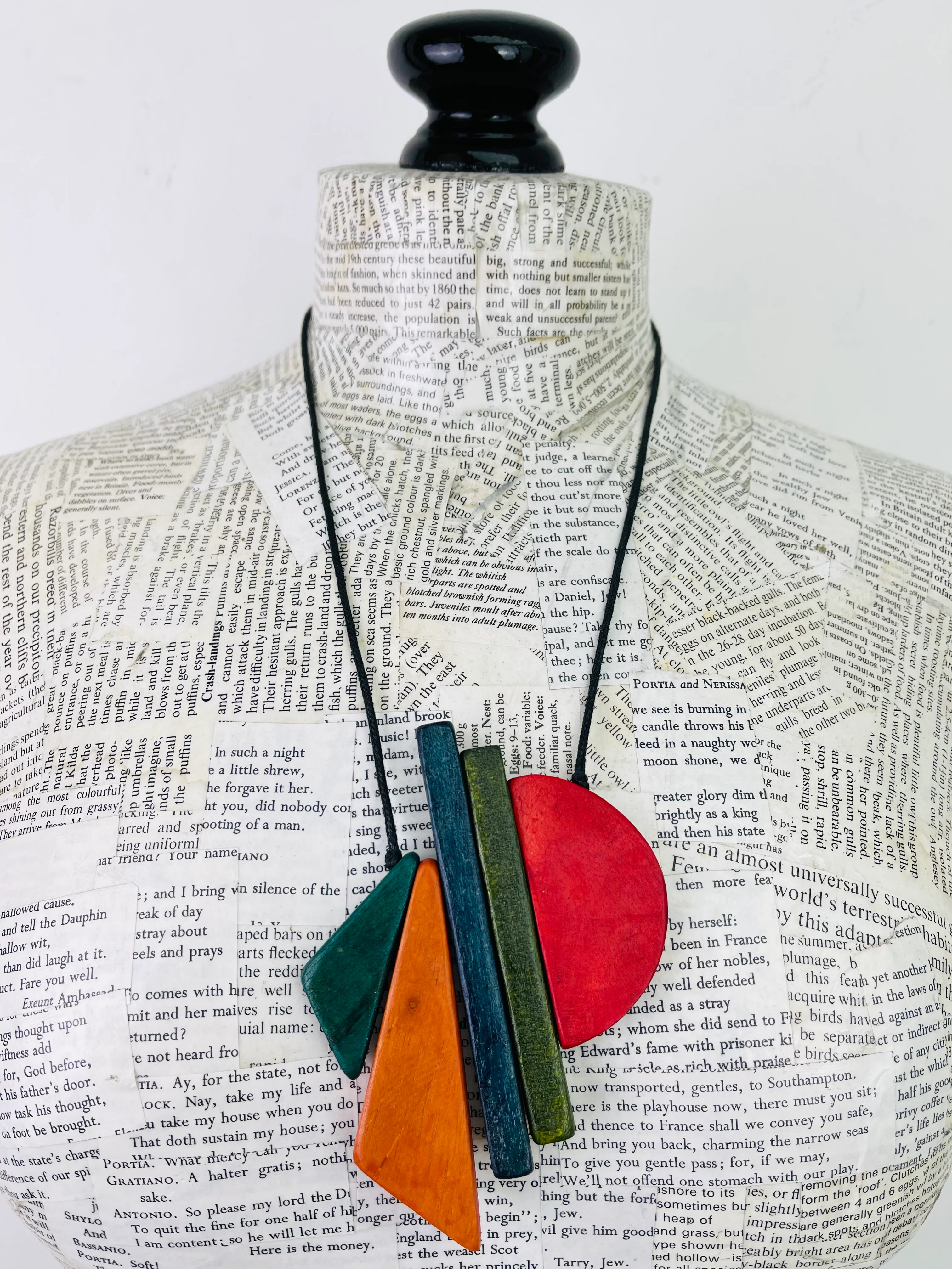 Ismene Necklace - Image 4