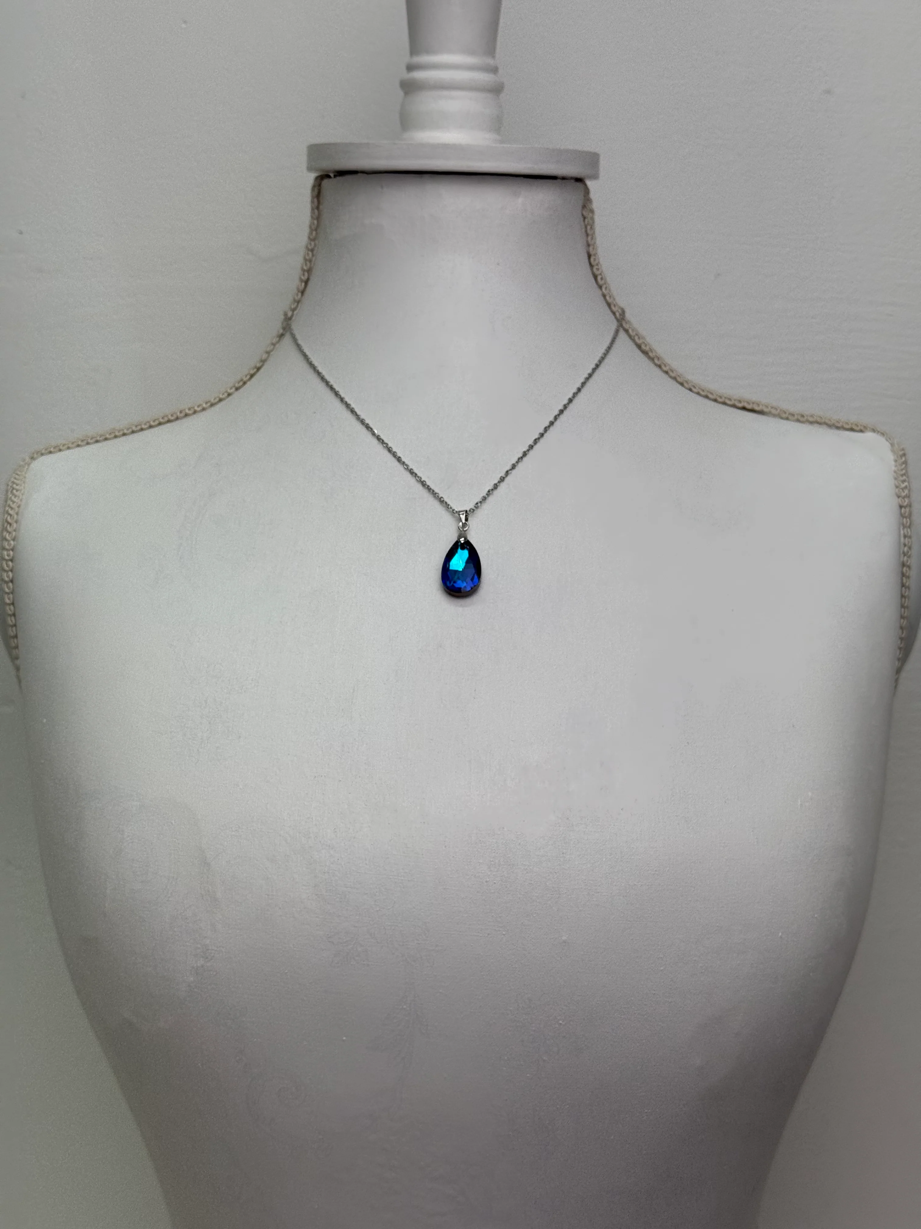 Teardrop Necklace - Ocean Blue - Image 3